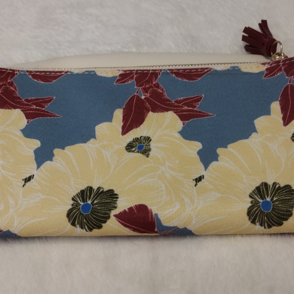 Rachel Pally‎ Clutch